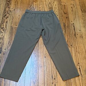 OAK + FORT sz M Women's Olive Pull on pants comfy waistband front slant pockets